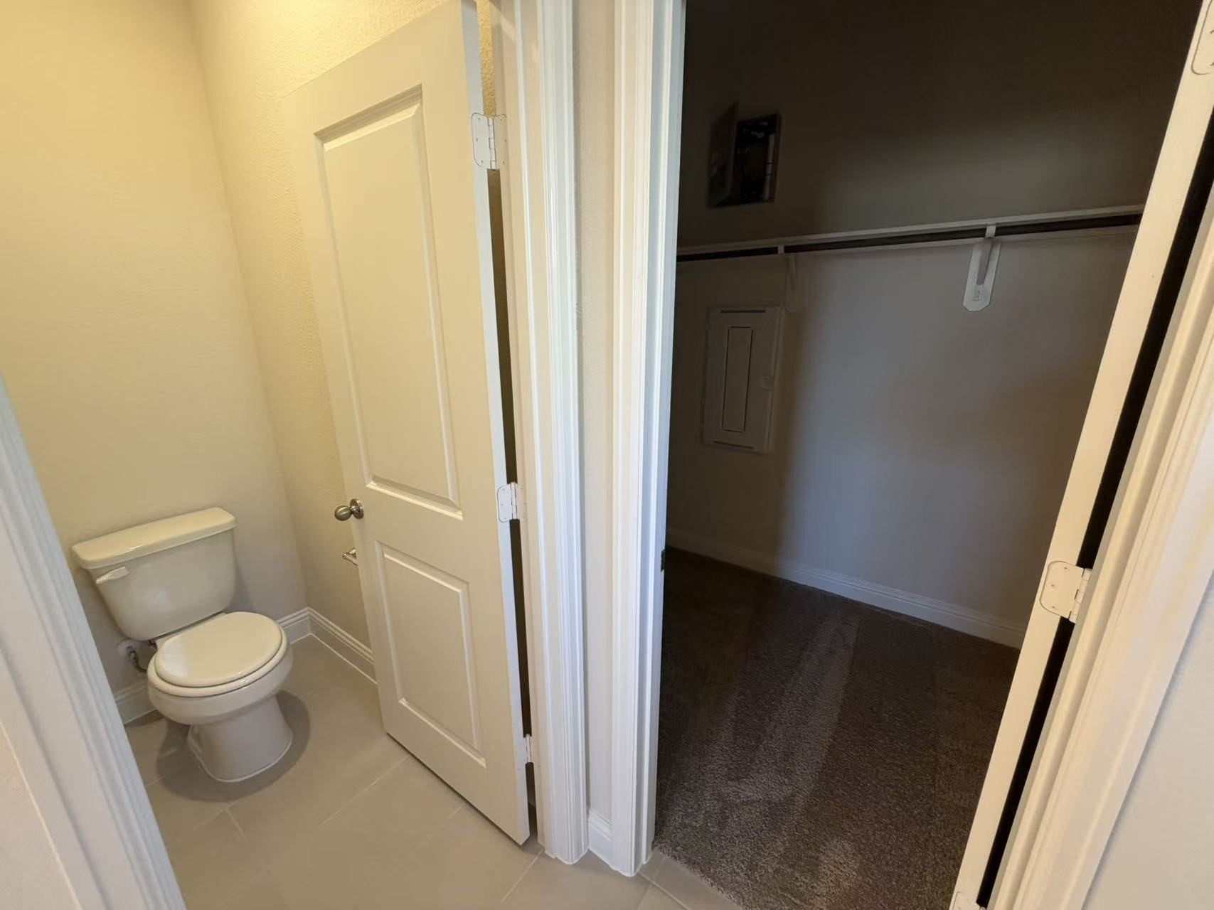 4014 Colony Lane Missouri City, TX 77459 - Photo 30 of 40 a bathroom with a toilet and a shower