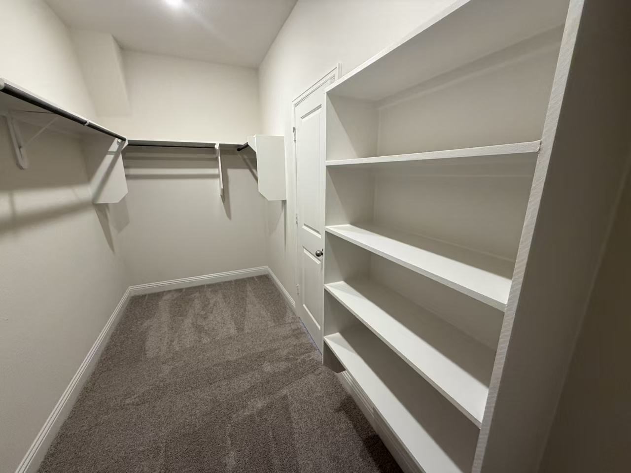 4014 Colony Lane Missouri City, TX 77459 - Photo 32 of 40 a view of walk in closet