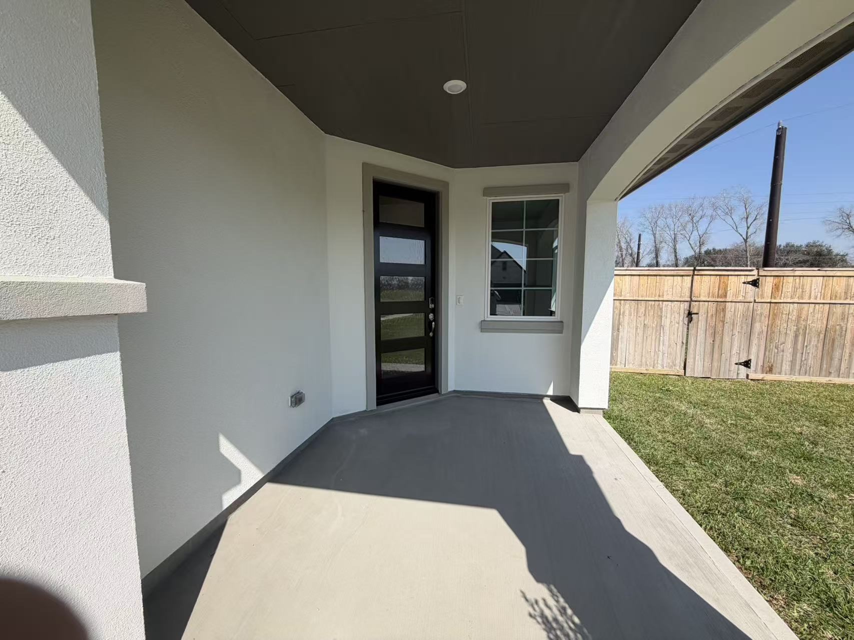 4014 Colony Lane Missouri City, TX 77459 - Photo 6 of 40 a view of a backyard of the house