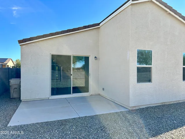 $1,595 | 30976 North Audobon Drive, San Tan Valley, AZ 85143