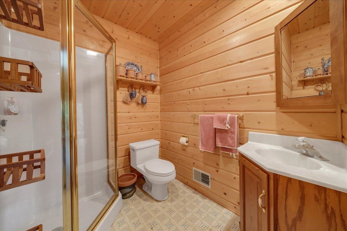 5500 County Line Road Hale, MI 48739 - Photo 18 of 59