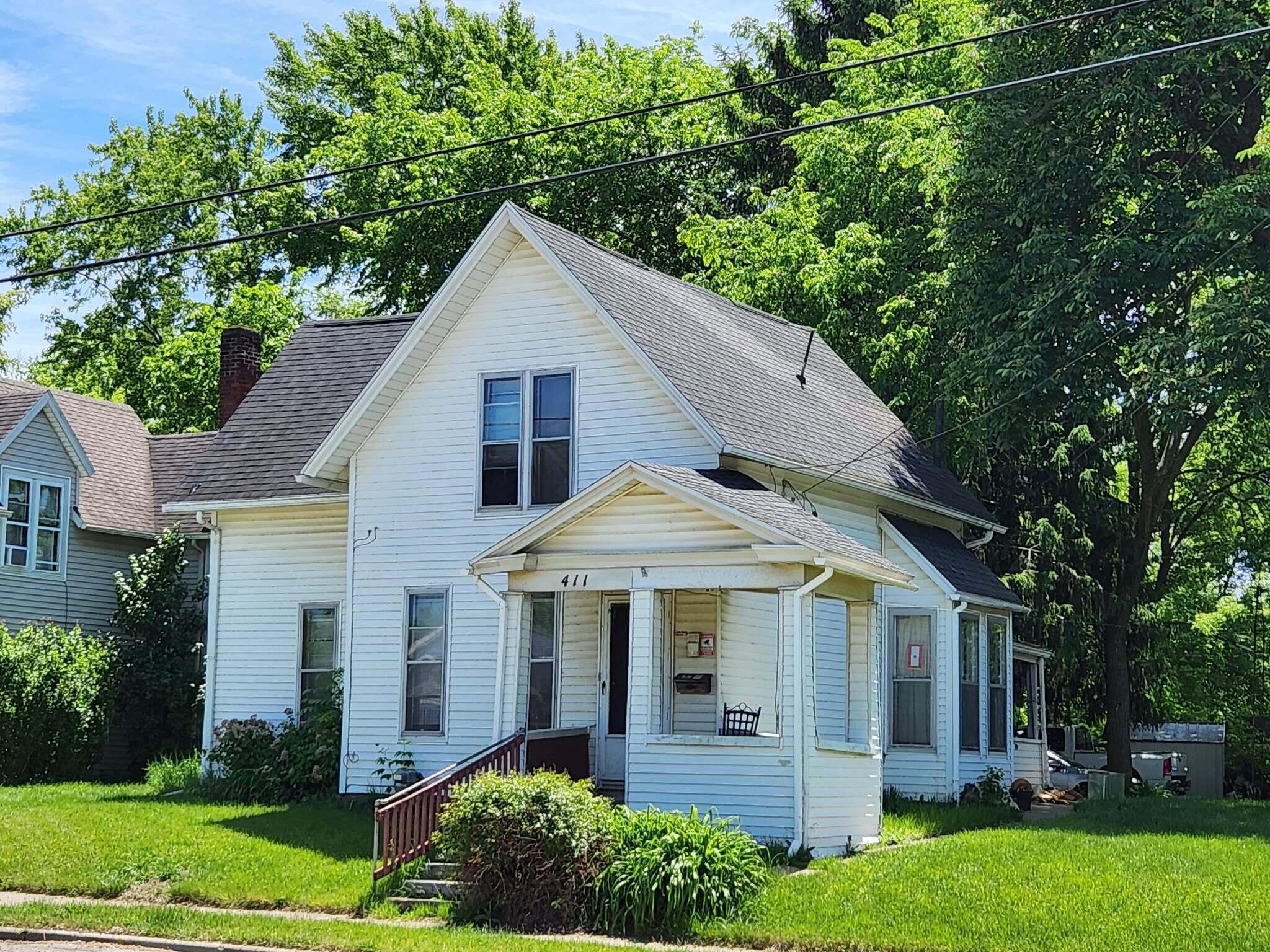 411 East Ganson Street Jackson, MI 49201 - Photo 2 of 3 411 E Ganson_right side