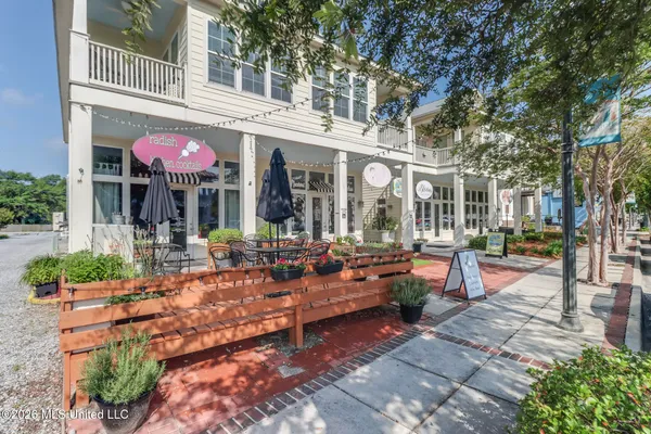 $296,000 | 200 Jeff Davis Avenue, Unit 6, Long Beach, MS 39560