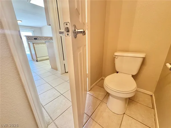 $1,500 | 6401 Hillside Brook Avenue, Las Vegas, NV 89130