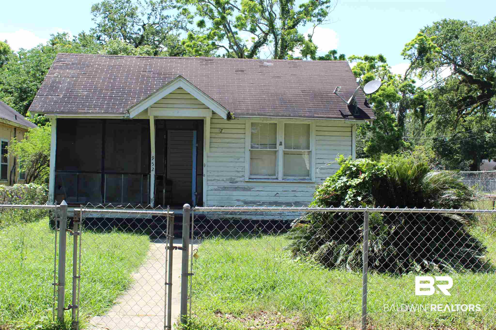 952 Marine Street Mobile, AL 36605 - Photo 1 of 1 952 Marine Street