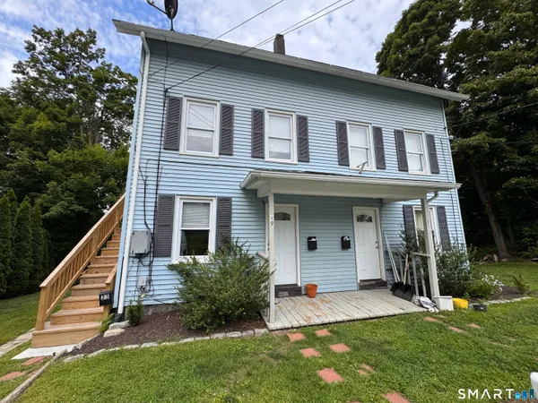 $1,900 | 19-23 Hull Place, Seymour, CT 06483