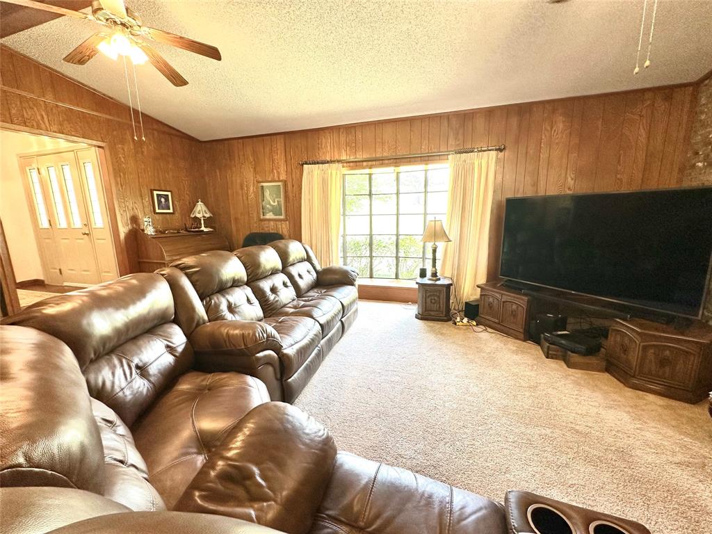 500 Apache Trail Comanche, TX 76442 - Photo 5 of 18