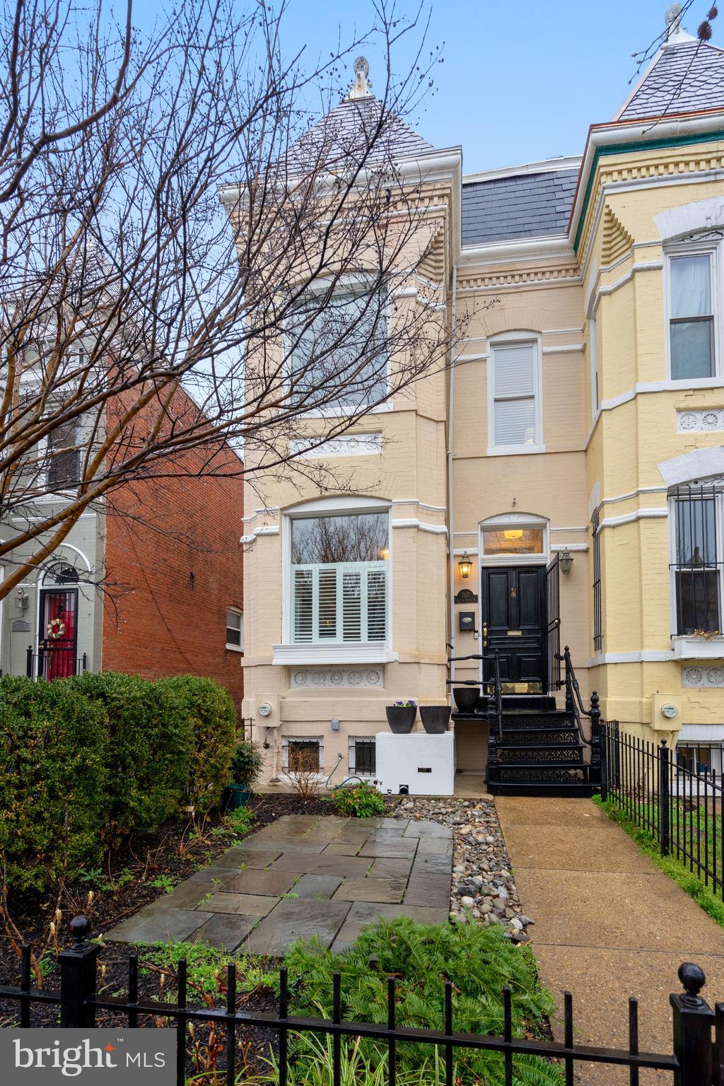 707 12th Street Northeast Washington, DC 20002 - Photo 2 of 36 Exterior