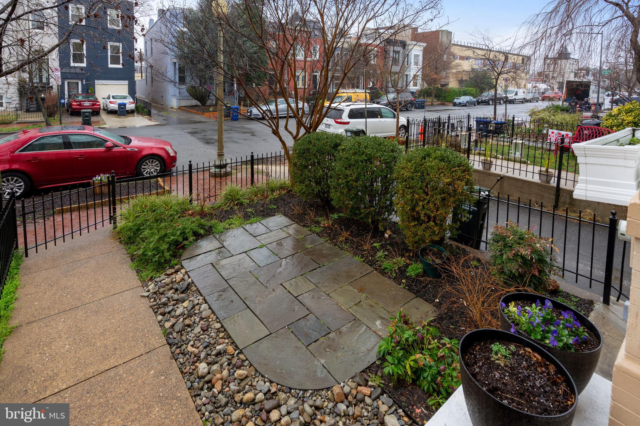 707 12th Street Northeast Washington, DC 20002 - Photo 36 of 36 Front Patio