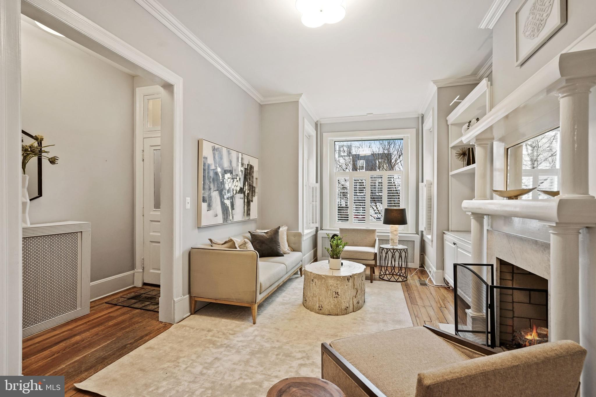 707 12th Street Northeast Washington, DC 20002 - Photo 6 of 36 Living Room