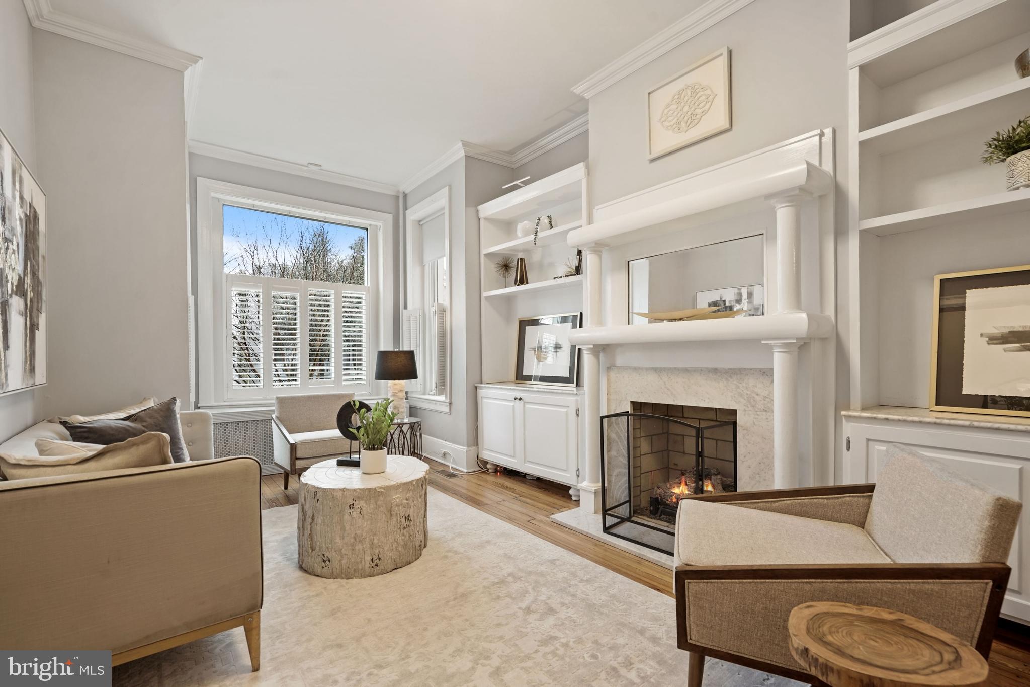 707 12th Street Northeast Washington, DC 20002 - Photo 7 of 36 Living Room