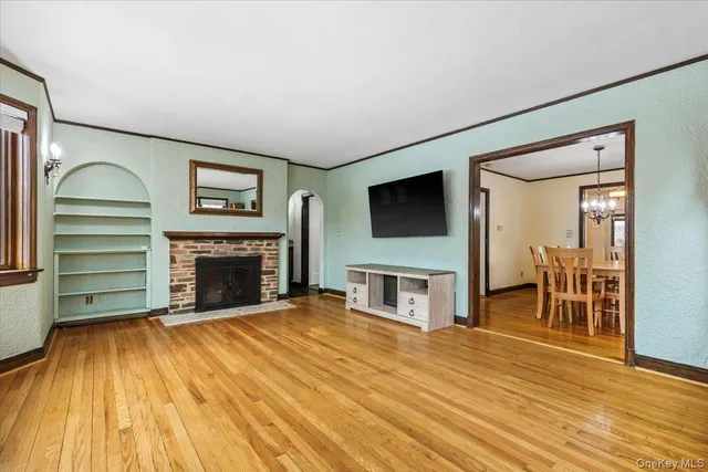 $899,000 | 212 Manhattan Avenue, Tuckahoe, NY 10707