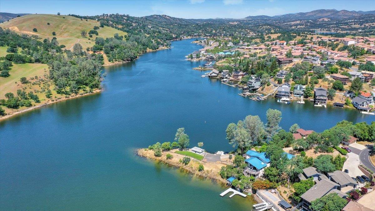 411 Sunrise Road Copperopolis, CA 95228 - Photo 68 of 76 Peninsula picnic area in Lake Tulloch Shores.