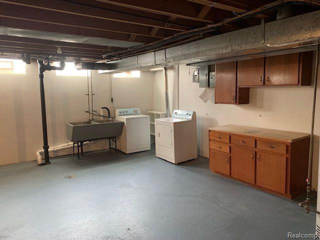 11238 Canal Road Sterling Heights, MI 48314 - Photo 21 of 26 Basement laundry area