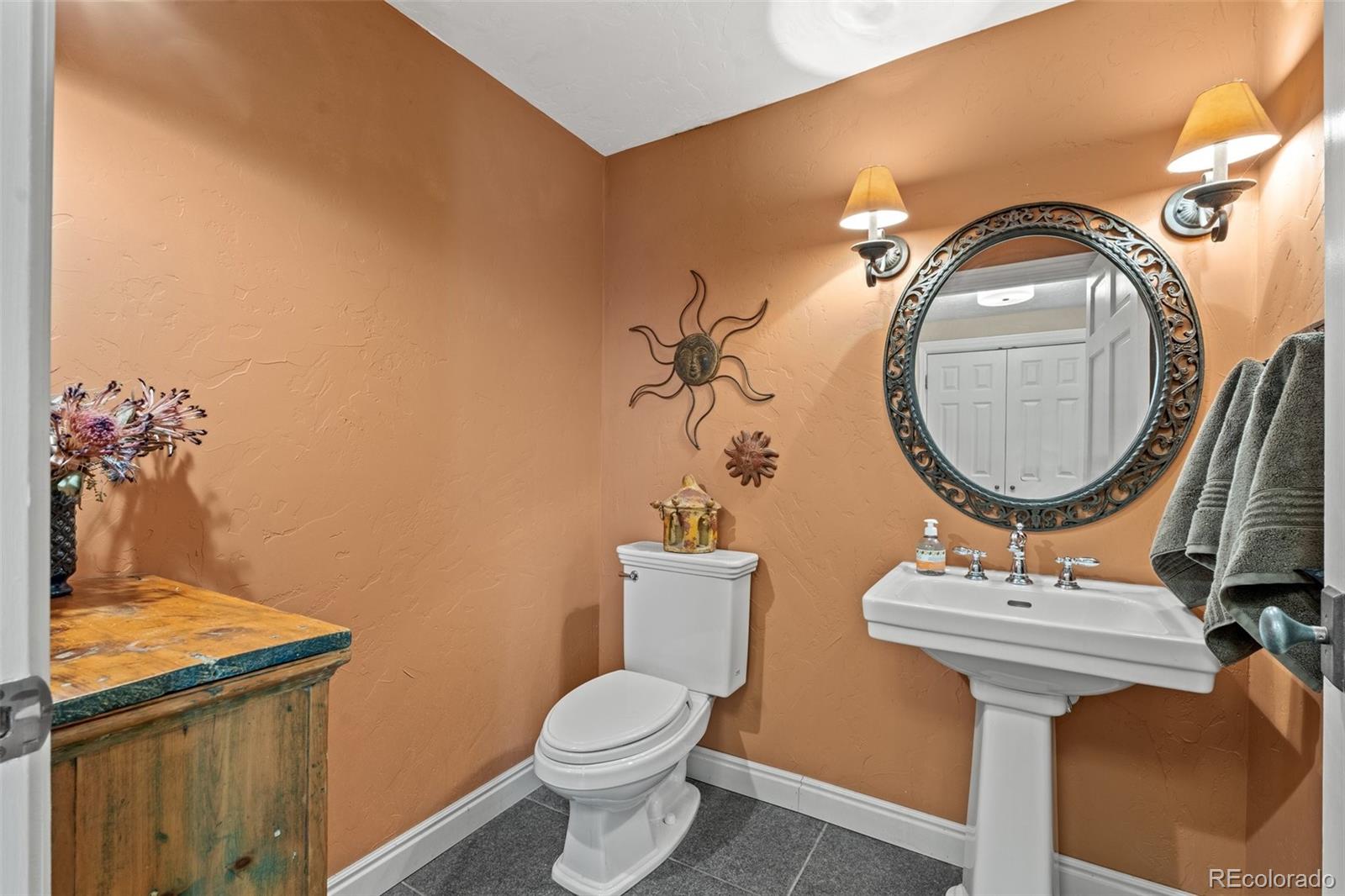 3907 Ridge Road Evergreen, CO 80439 - Photo 19 of 49 Gallery Image 19