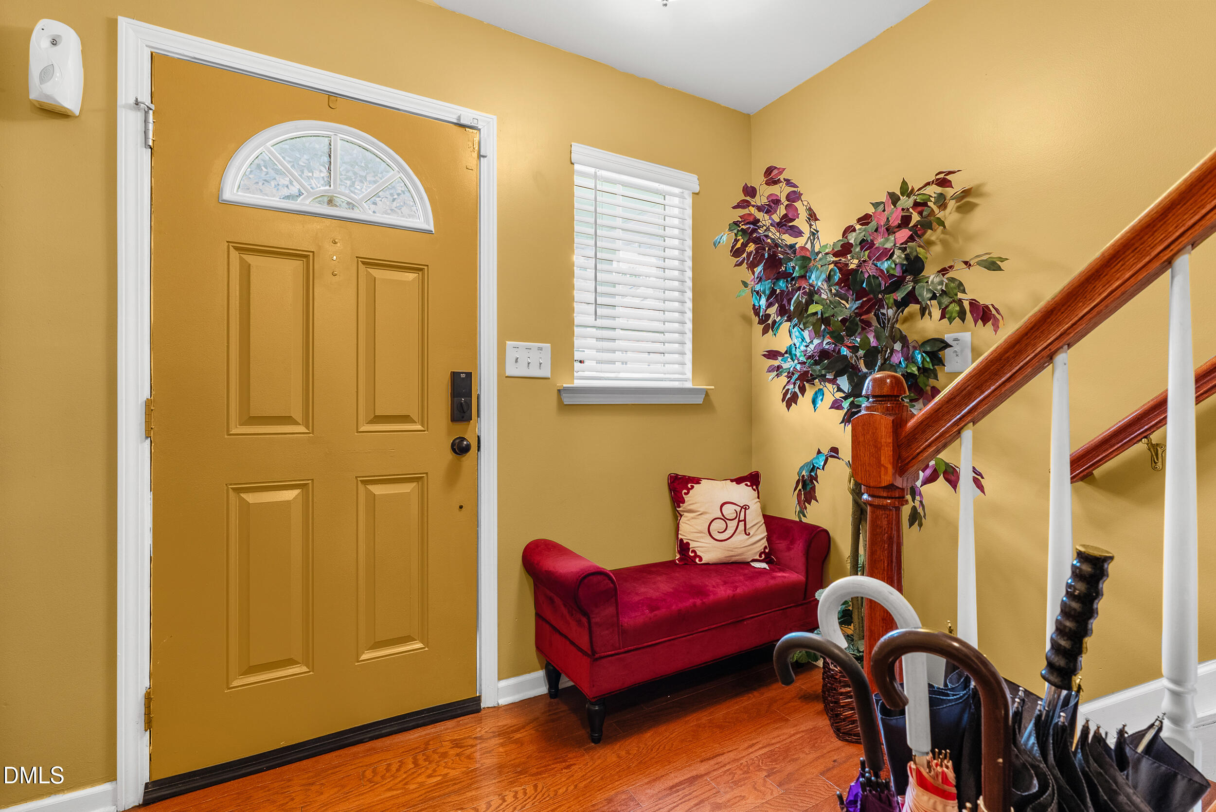 8840 Thornton Town Place Raleigh, NC 27616 - Photo 3 of 32 Foyer