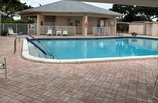 $2,000 | 13322 Vía Vulcanus, Unit A, Delray Beach, FL 33484
