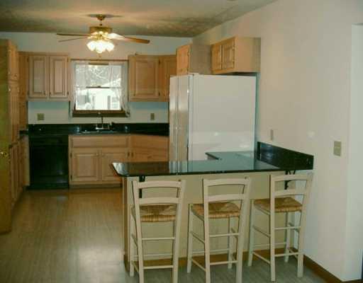 154 Dight Road Grove City, PA 16127 - Photo 3 of 5