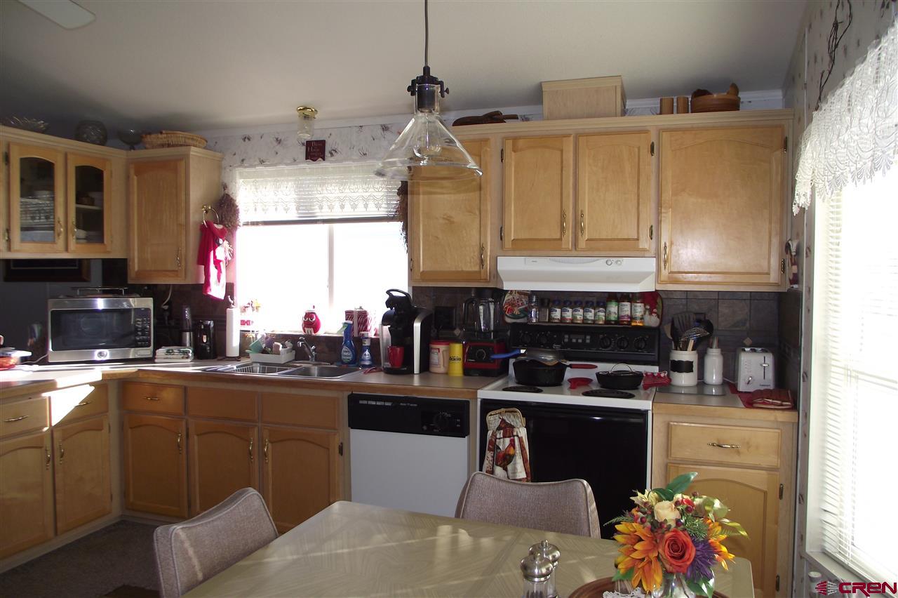 961 6600th Road, Unit 7 Montrose, CO 81401 - Photo 7 of 28