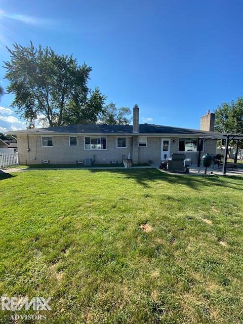1811 Morley Avenue Rochester, MI 48307 - Photo 4 of 41 50063276-3.JPG