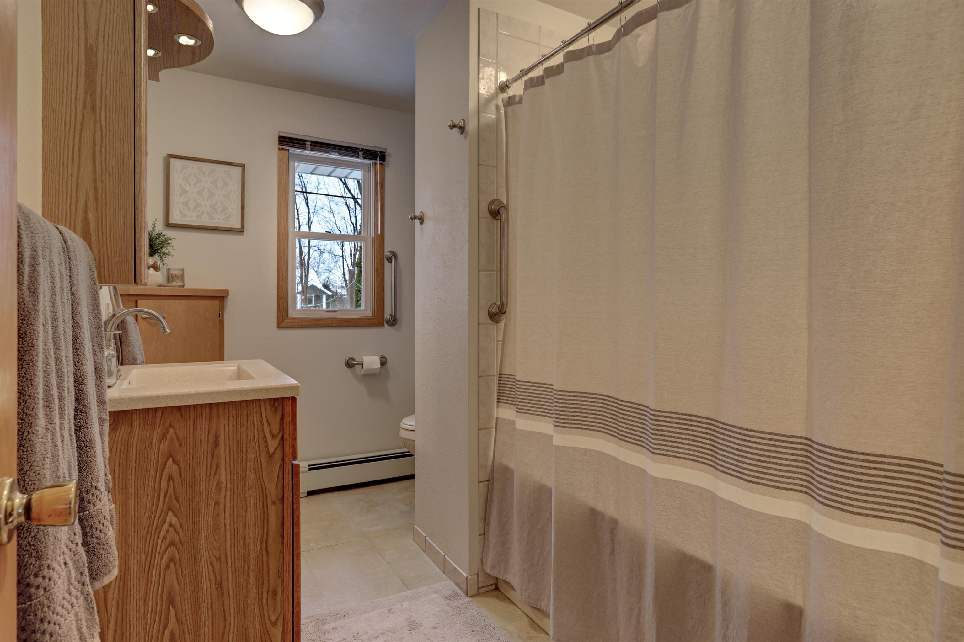 1139 Tayco Street Menasha, WI 54952 - Photo 19 of 43
