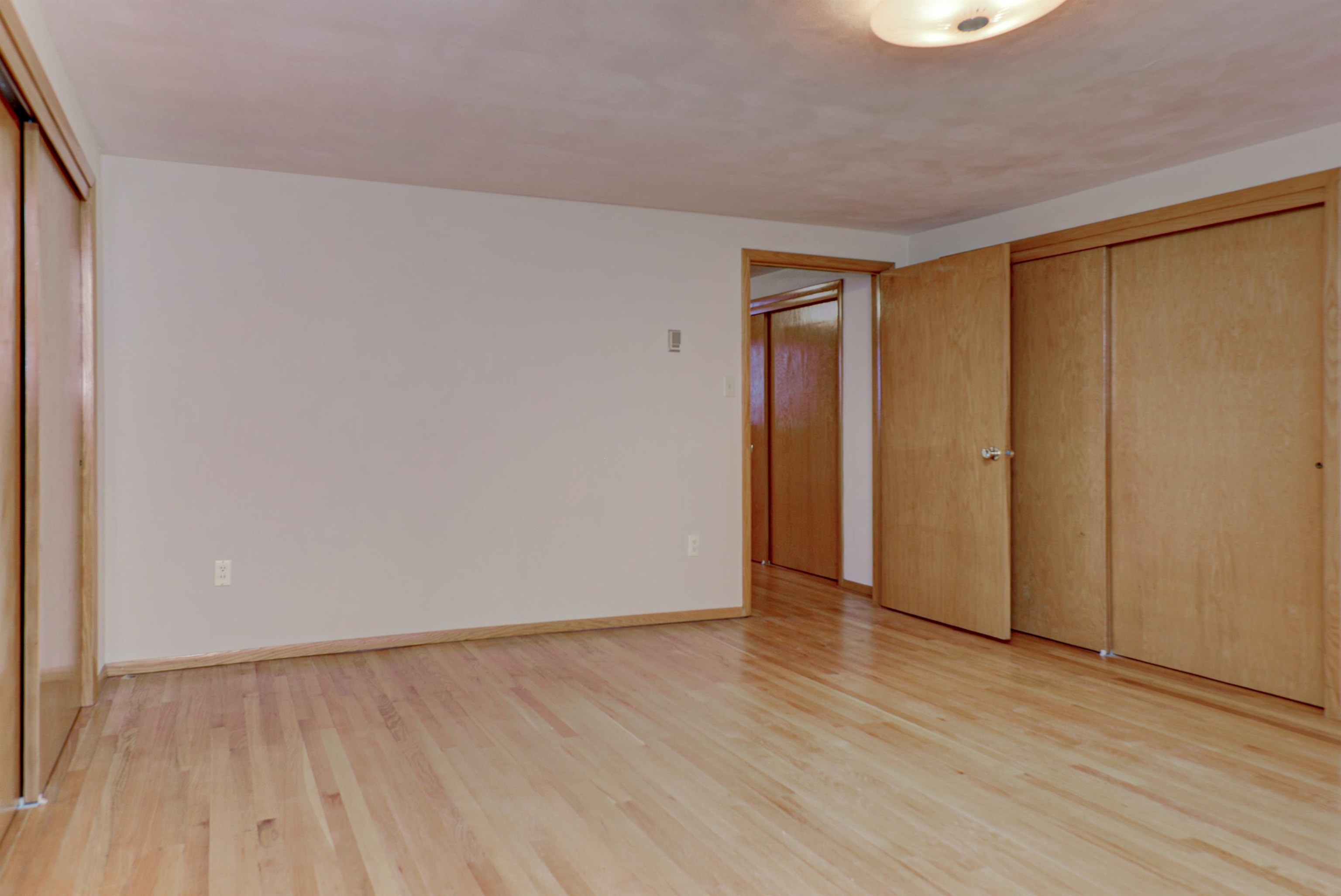 1139 Tayco Street Menasha, WI 54952 - Photo 27 of 43