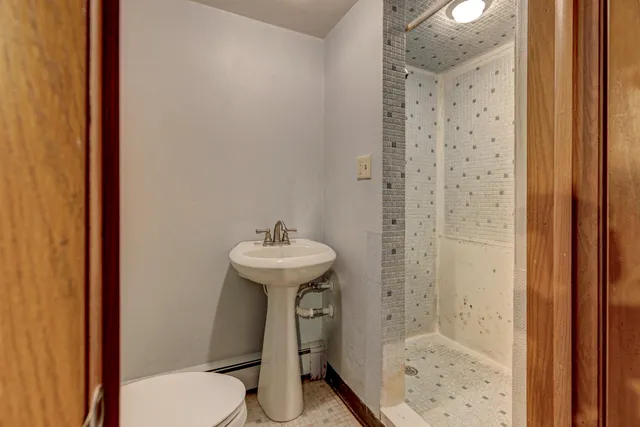 $374,000 | 1139 Tayco Street, Menasha, WI 54952