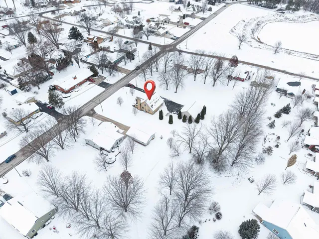 $374,000 | 1139 Tayco Street, Menasha, WI 54952