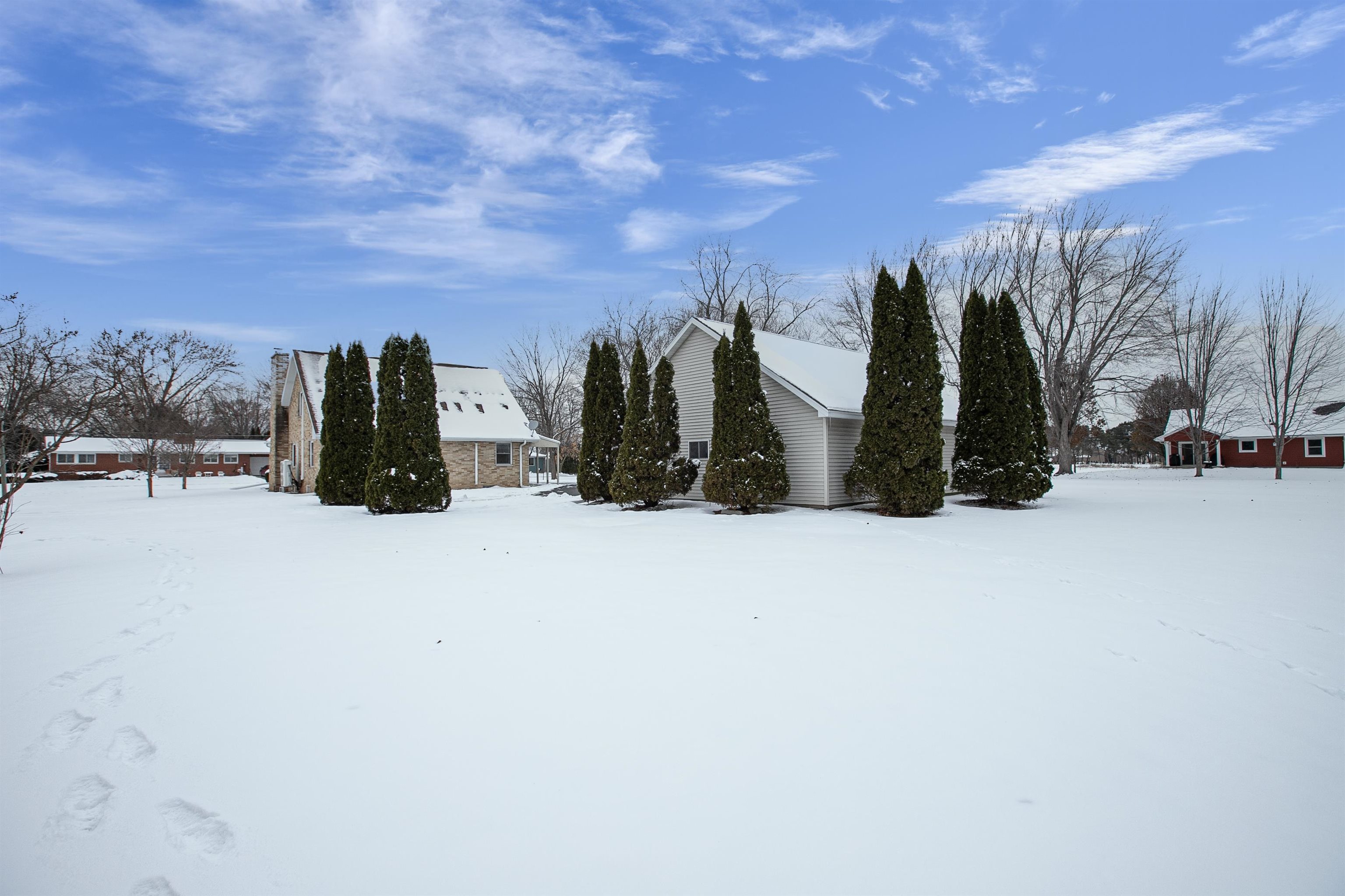 1139 Tayco Street Menasha, WI 54952 - Photo 6 of 43