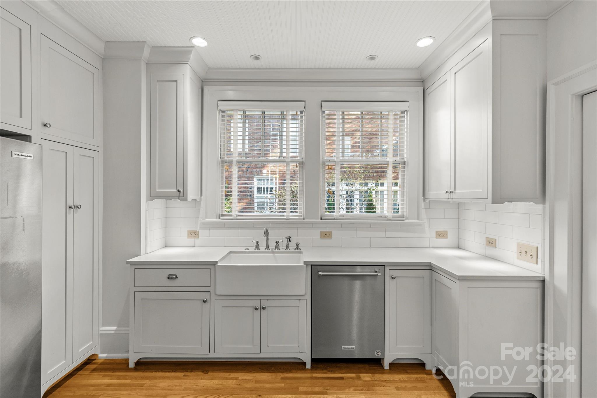 1718 Queens Road Charlotte, NC 28207 - Photo 16 of 48 Gallery Image 16