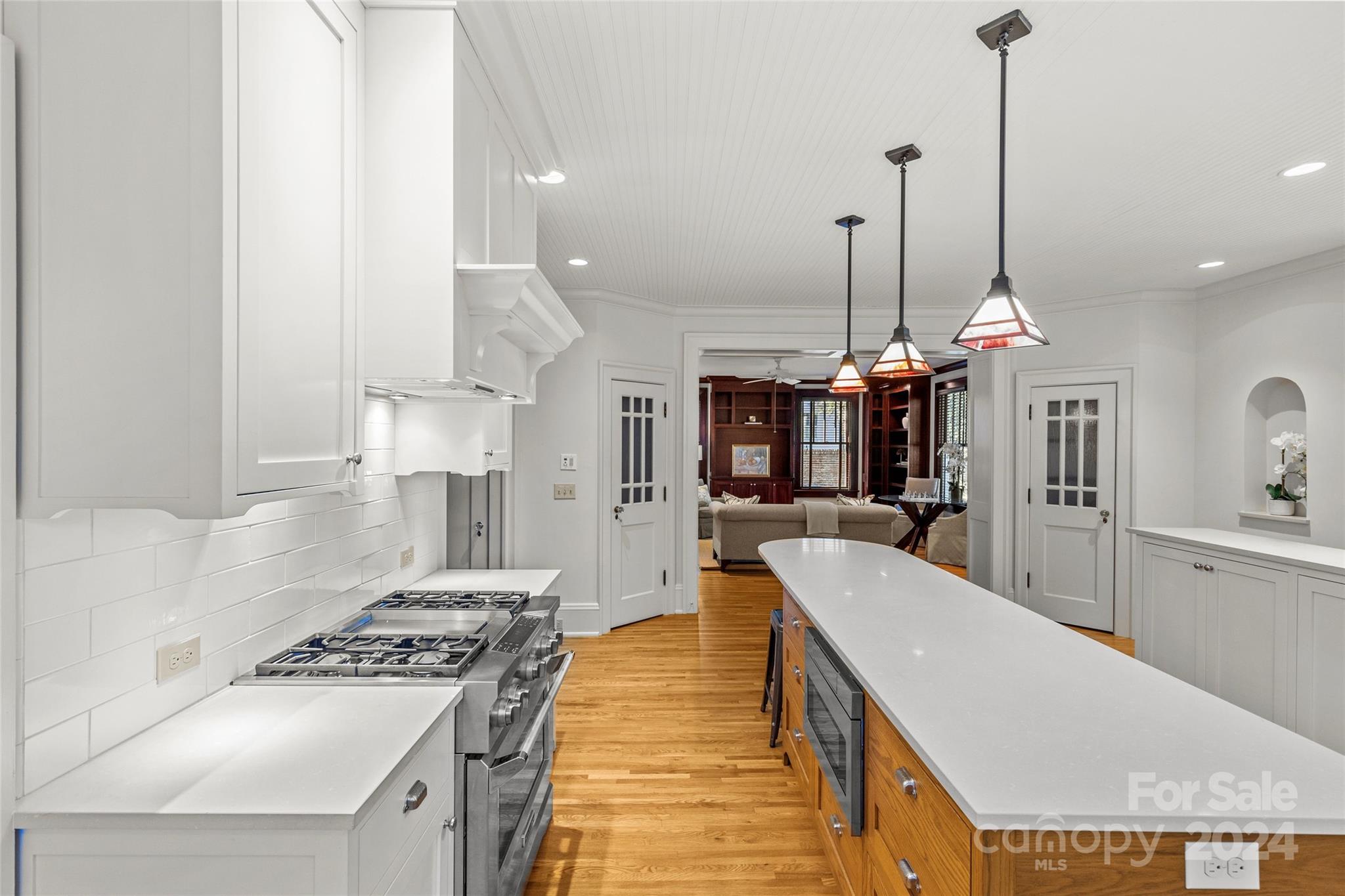 1718 Queens Road Charlotte, NC 28207 - Photo 17 of 48 Gallery Image 17