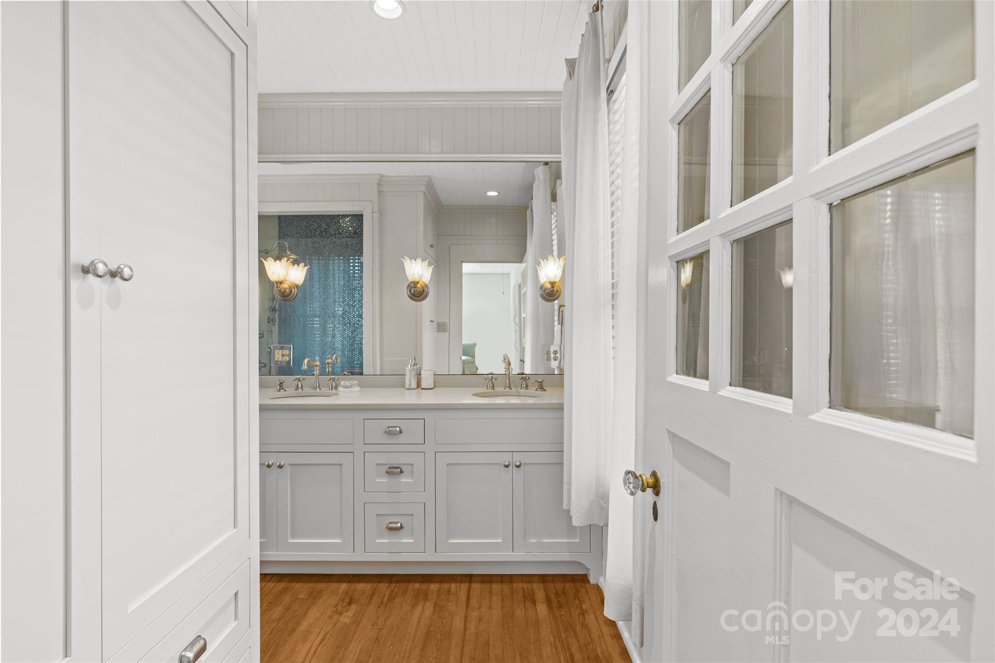 1718 Queens Road Charlotte, NC 28207 - Photo 30 of 48 Gallery Image 30