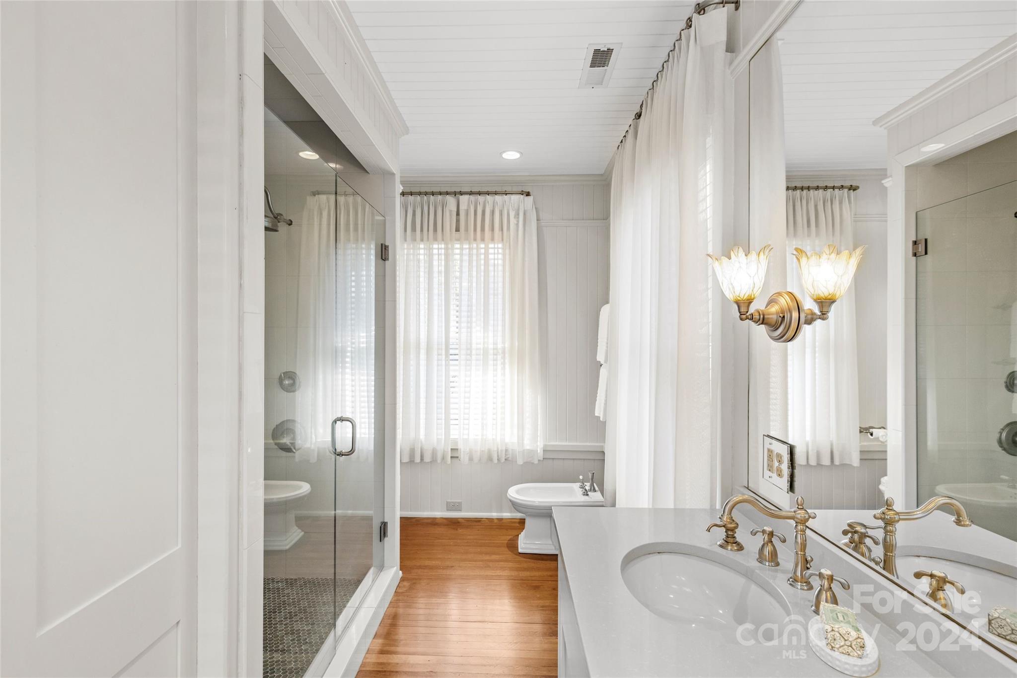 1718 Queens Road Charlotte, NC 28207 - Photo 32 of 48 Gallery Image 32