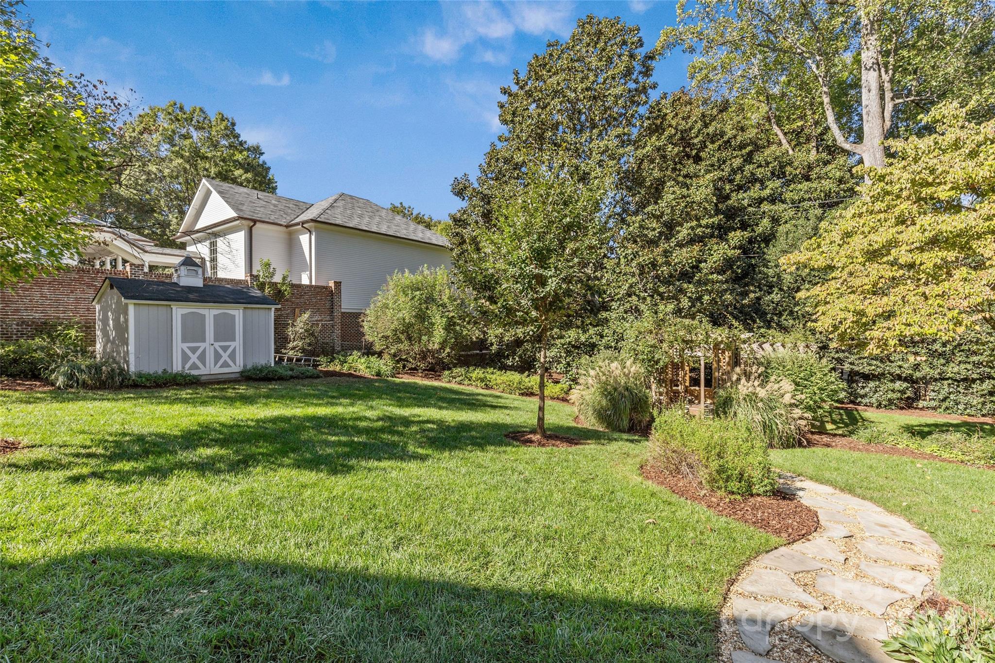 1718 Queens Road Charlotte, NC 28207 - Photo 43 of 48 Gallery Image 43