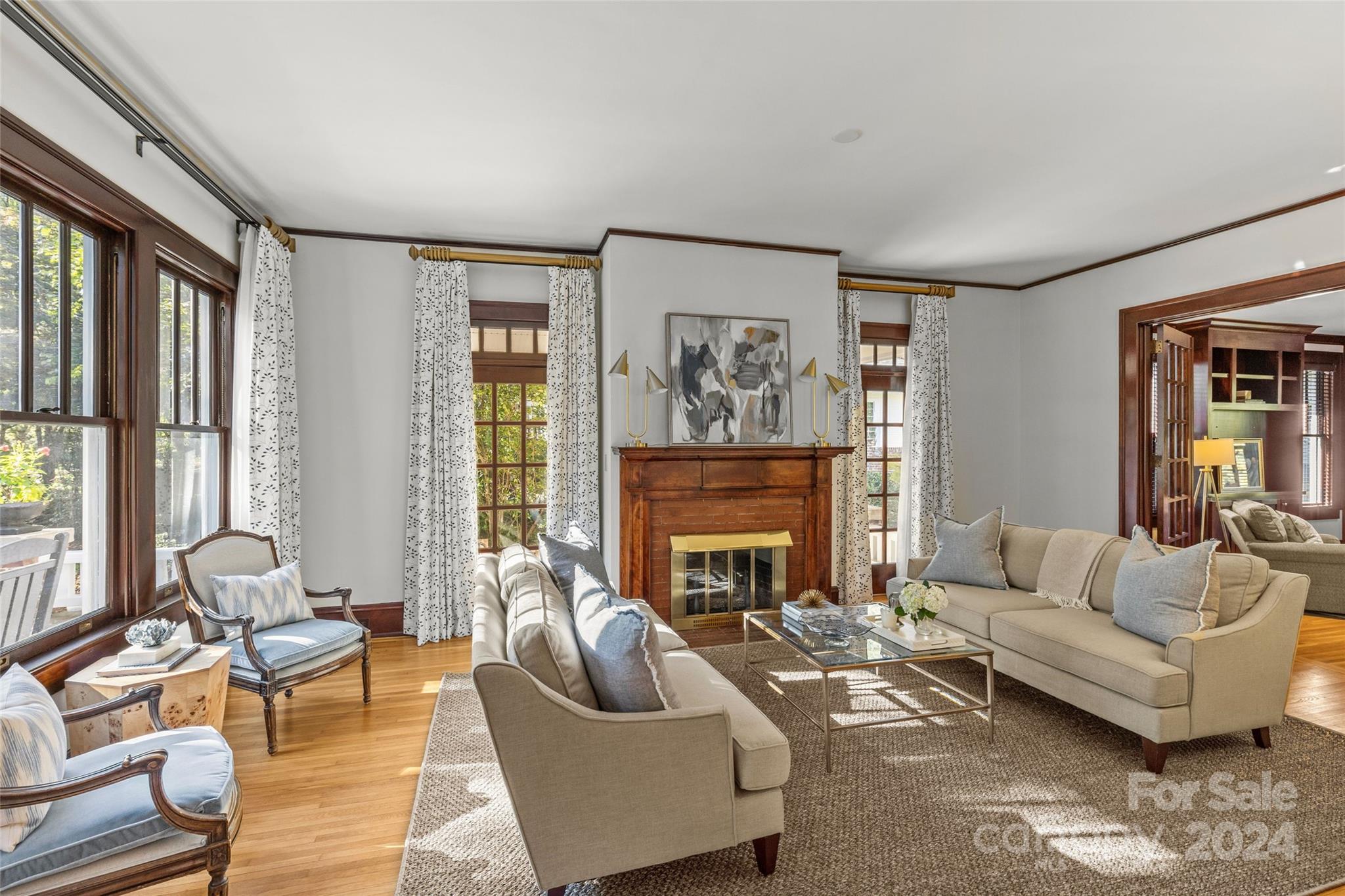 1718 Queens Road Charlotte, NC 28207 - Photo 7 of 48 Gallery Image 7