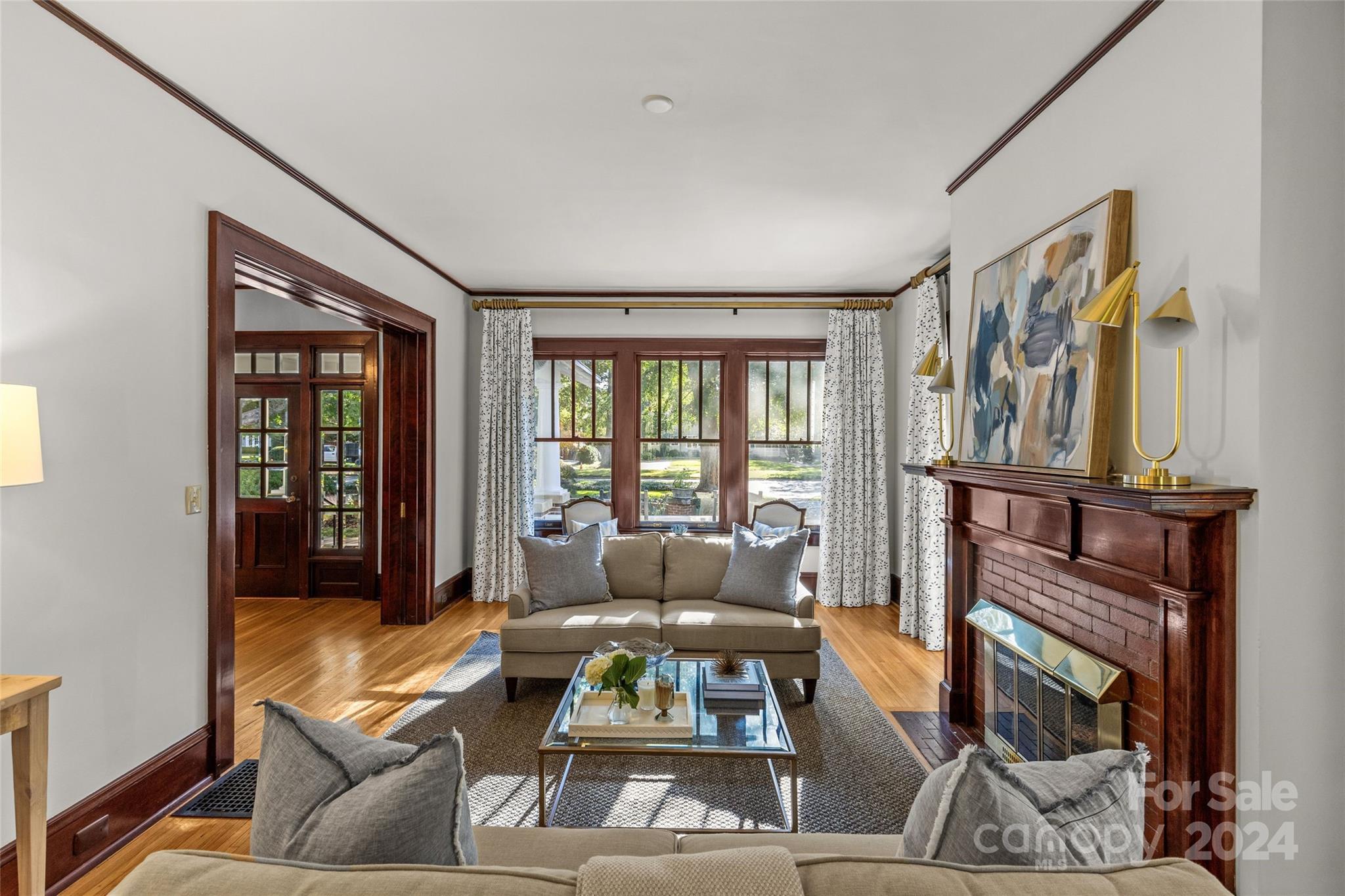 1718 Queens Road Charlotte, NC 28207 - Photo 9 of 48 Gallery Image 9