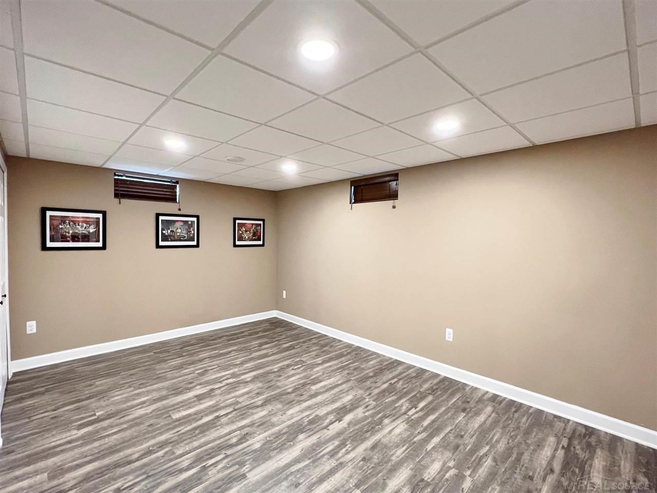 5400 Babcock Road Lexington, MI 48450 - Photo 20 of 26