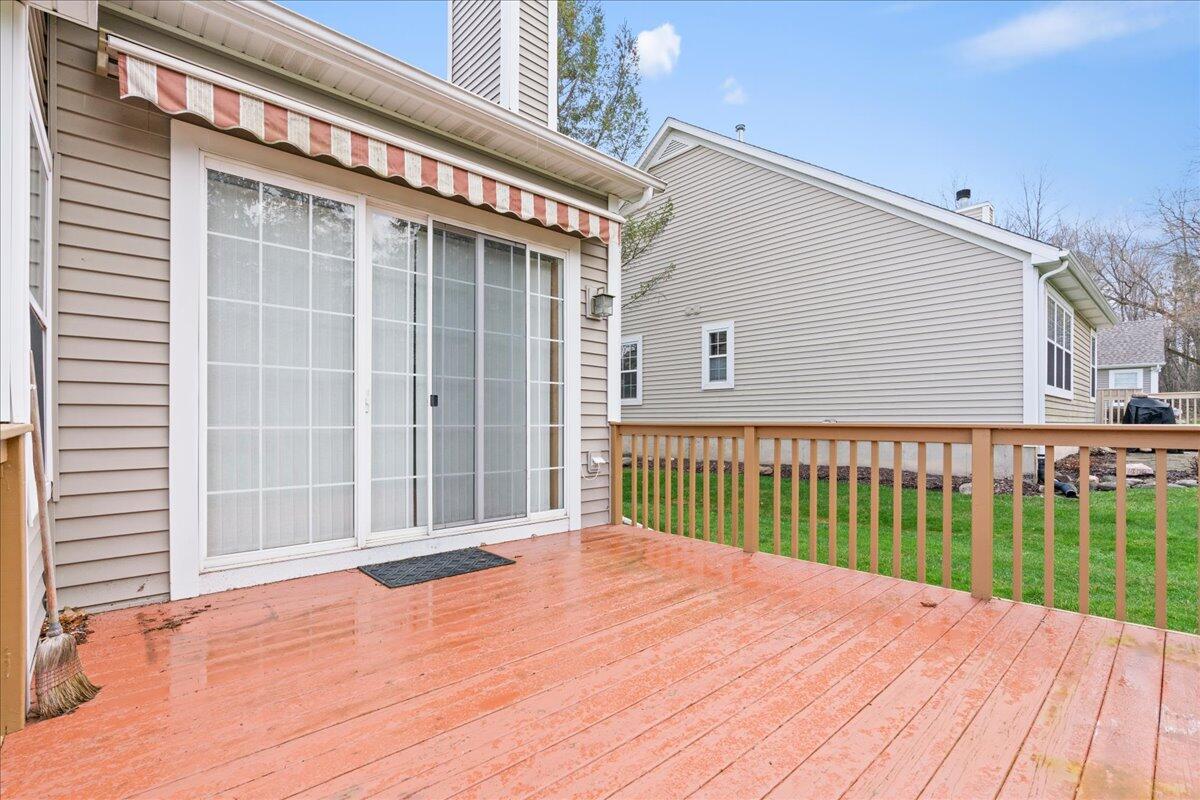 3168 MacKenzie Drive Howell, MI 48843 - Photo 37 of 44 09-Media Jett - 09