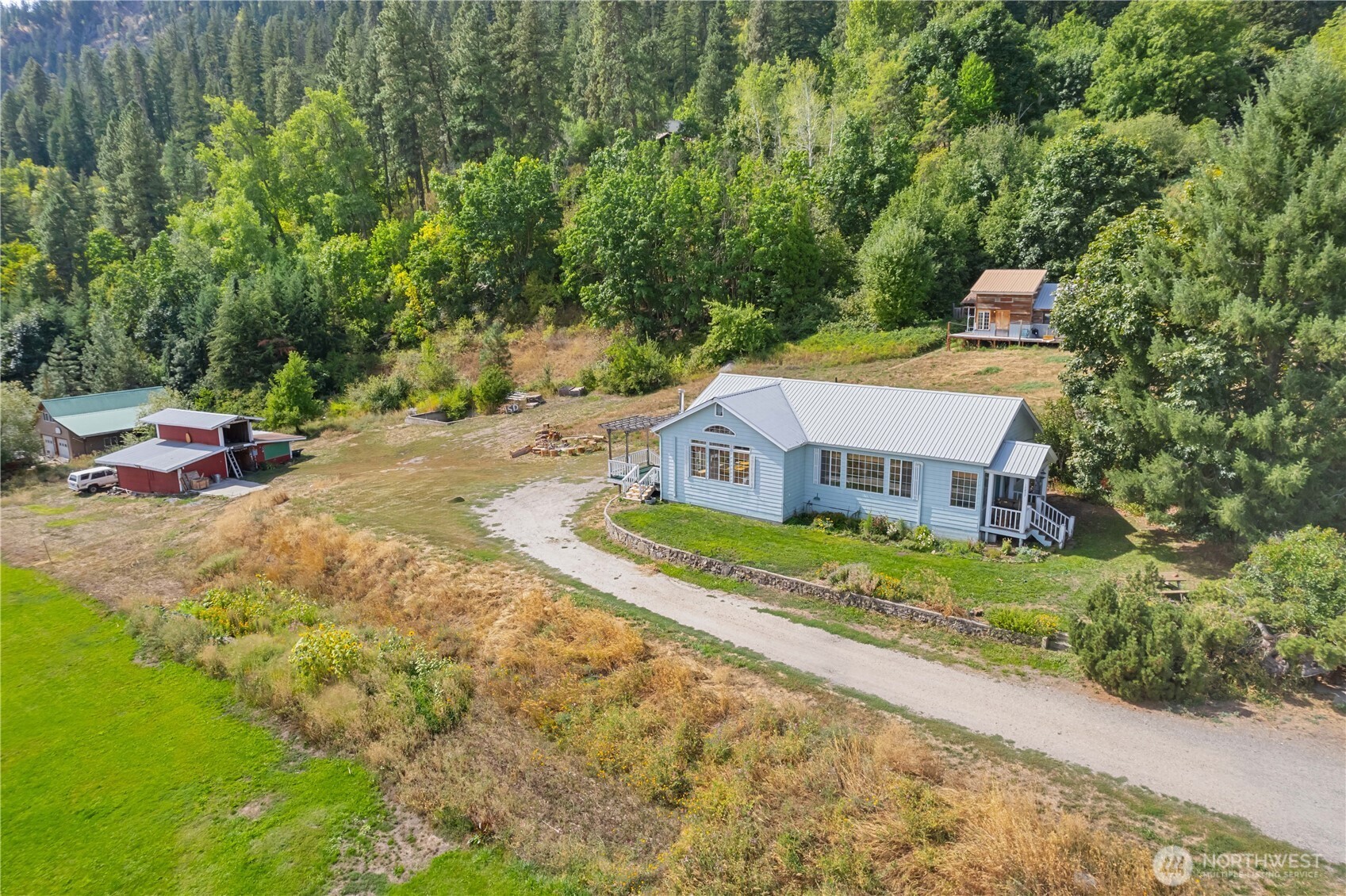 12837 Ranger Road Leavenworth, WA 98826 - Photo 4 of 40 Gallery Image 4
