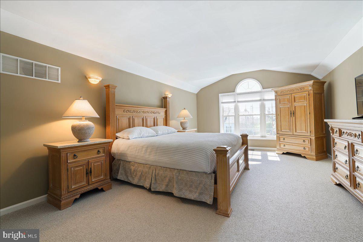 5401 Windtree Drive Doylestown, PA 18902 - Photo 21 of 36 Primary Bedroom