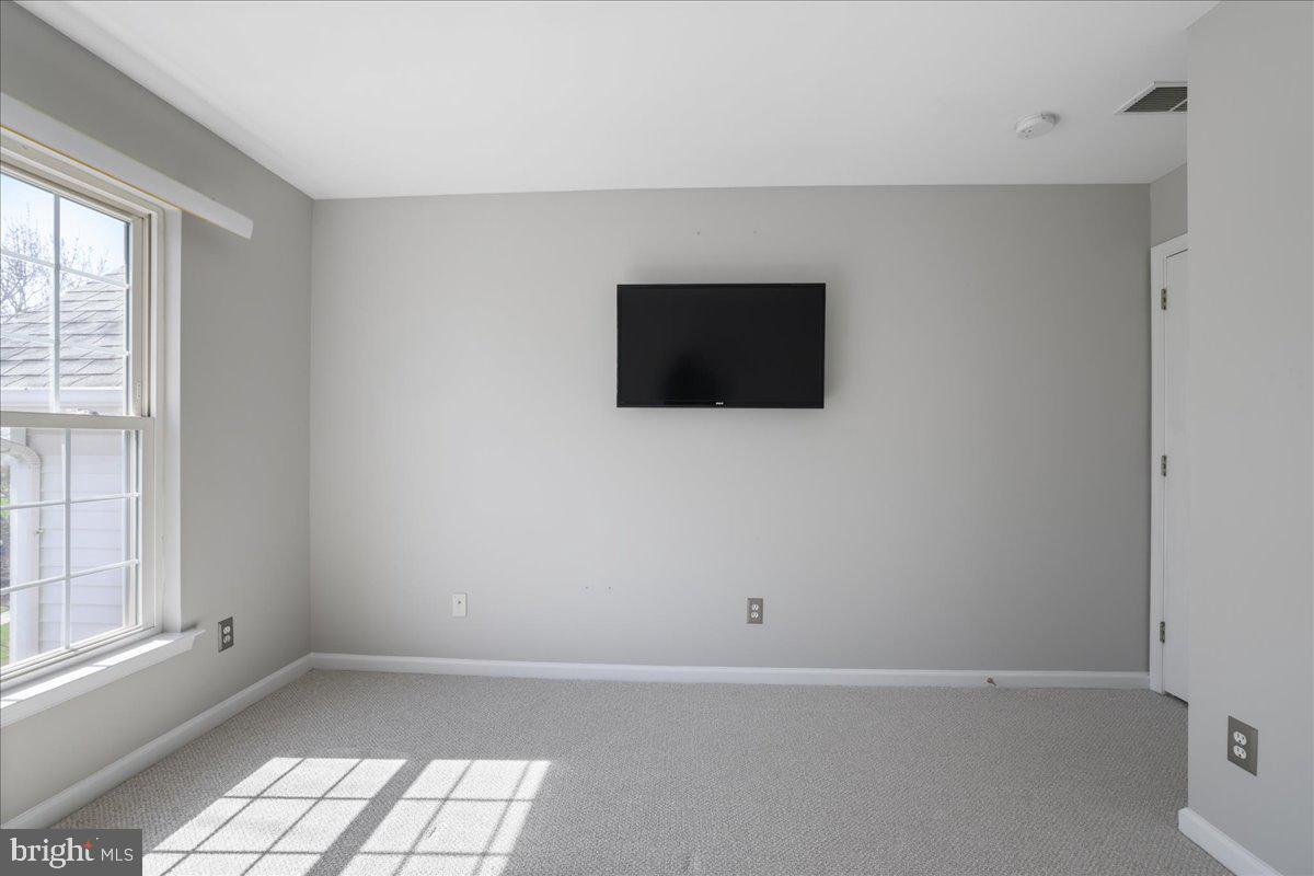 5401 Windtree Drive Doylestown, PA 18902 - Photo 29 of 36 Bedroom 4