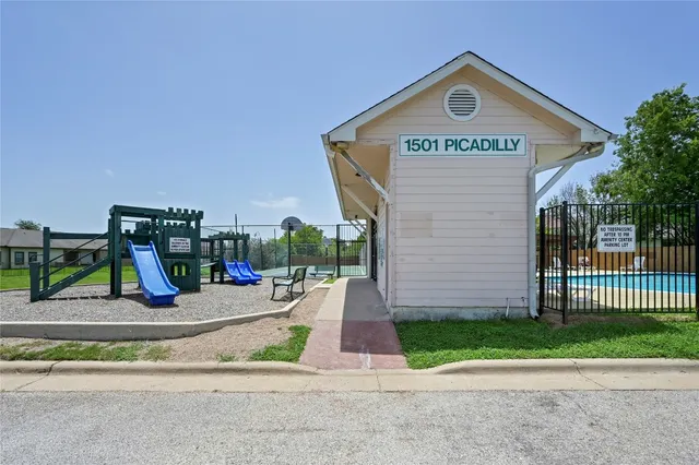 $410,000 | 17111 Copperhead Drive, Round Rock, TX 78664