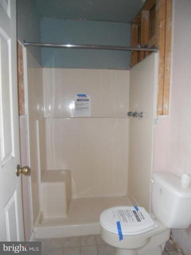 7418 Race Road Hanover, MD 21076 - Photo 11 of 12 Bath #2