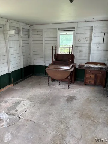 $130,000 | 39 Standart Avenue, Auburn, NY 13021