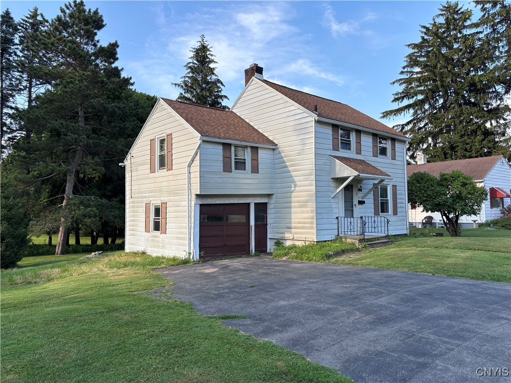 39 Standart Avenue Auburn, NY 13021 - Photo 2 of 22