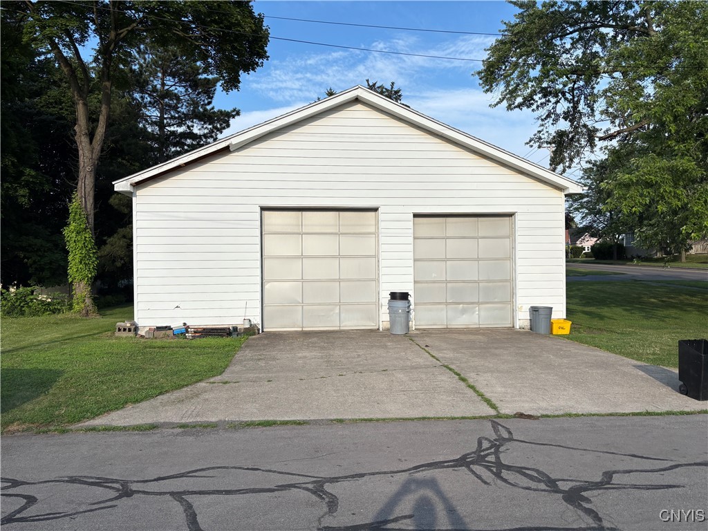 39 Standart Avenue Auburn, NY 13021 - Photo 5 of 22