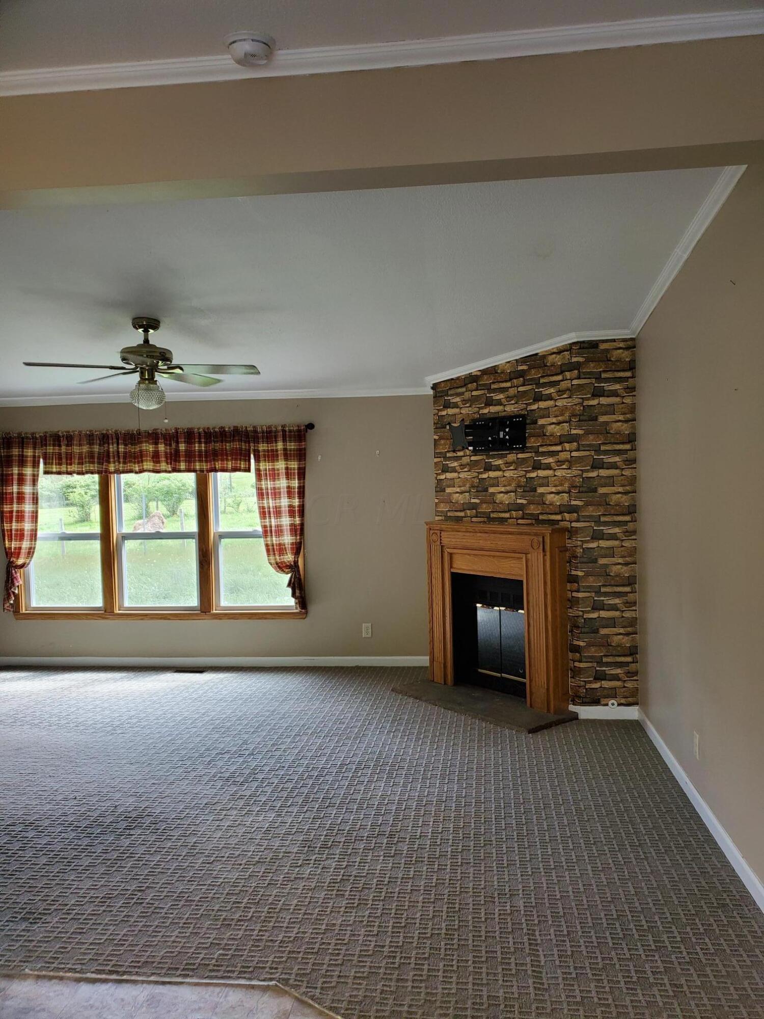 11114 Flint Ridge Road Southeast Newark, OH 43056 - Photo 8 of 21
