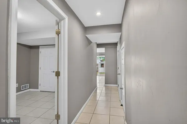 $2,600 | 16611 Geddy Court, Woodbridge, VA 22191