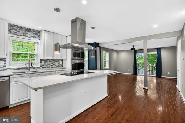 $2,600 | 16611 Geddy Court, Woodbridge, VA 22191