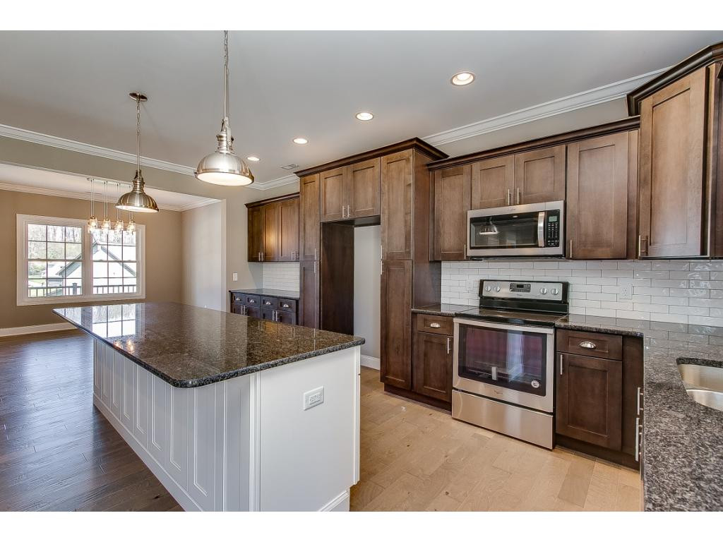 2592 Bridgeforth Crossing Kingsport, TN 37664 - Photo 11 of 35 Photo 11